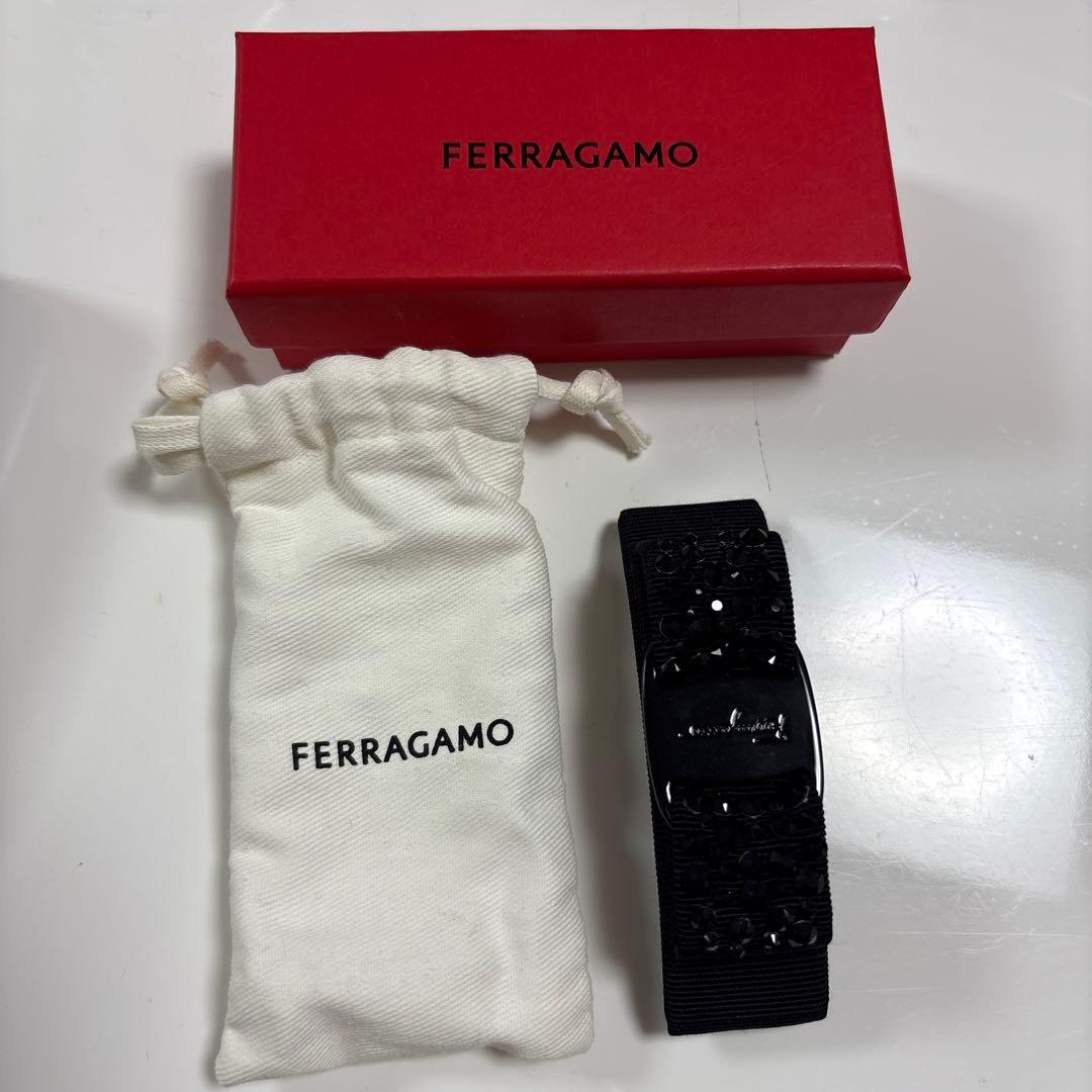 FERRAGAMO バレッタ