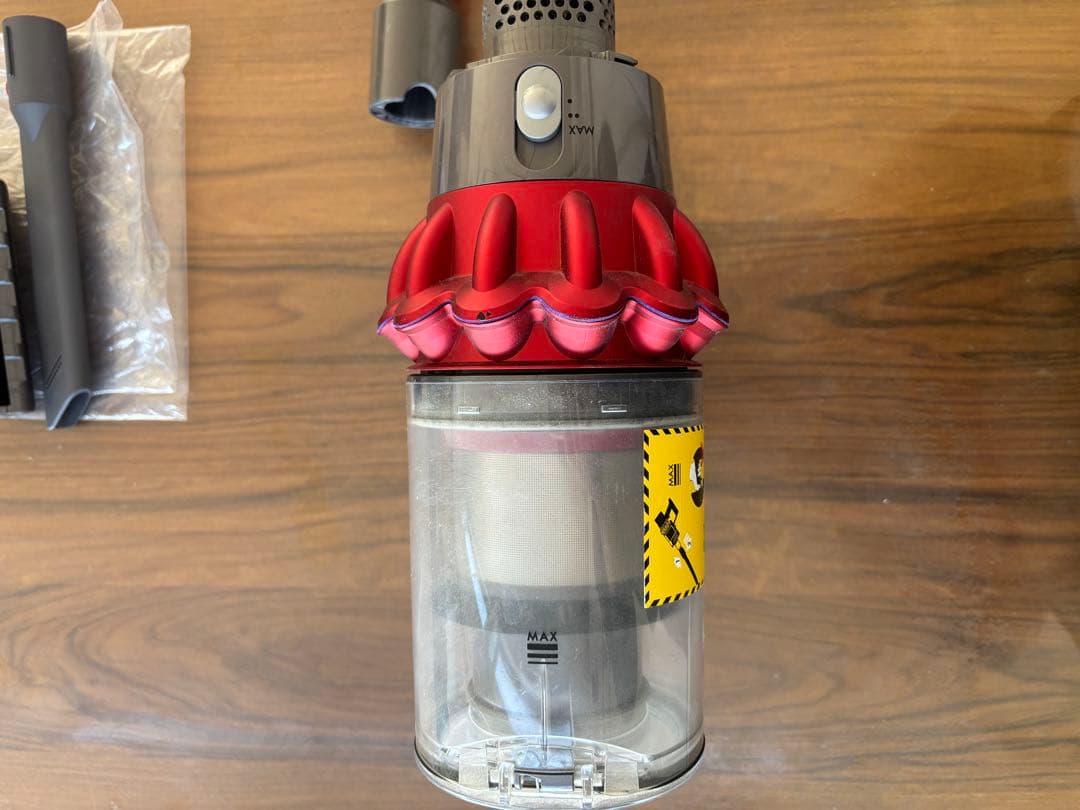 Dyson cyclone v10 スティッククリーナー本体
