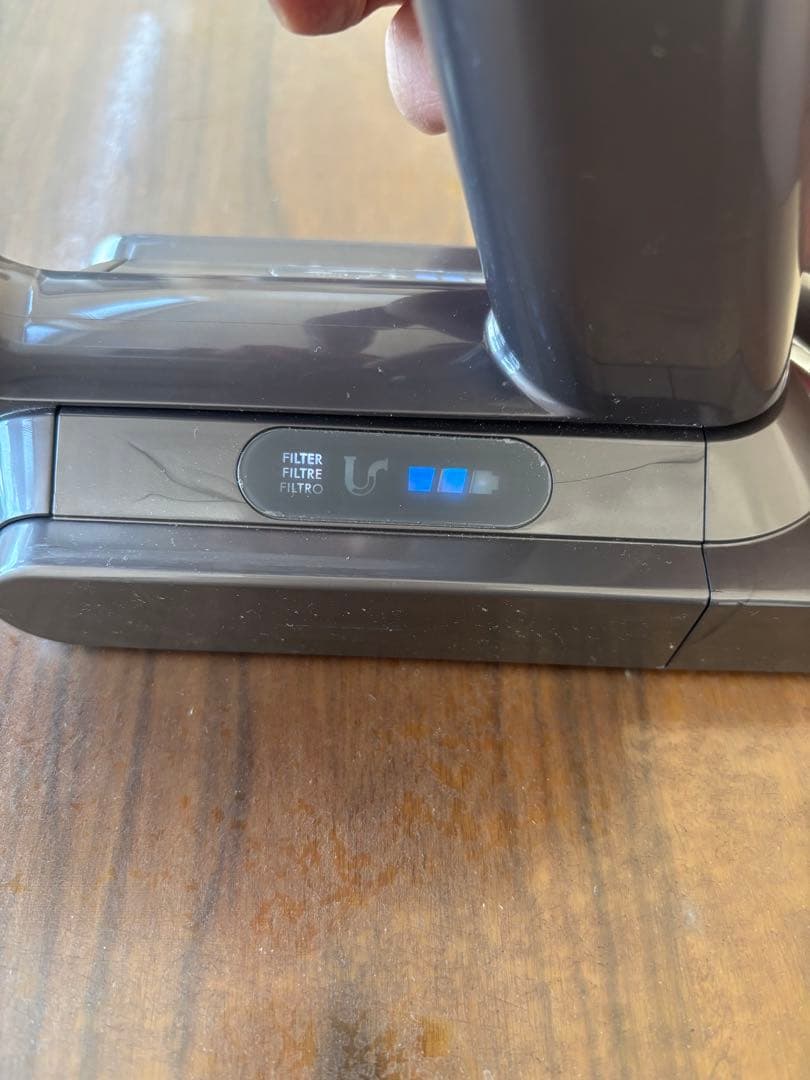 Dyson cyclone v10 スティッククリーナー本体