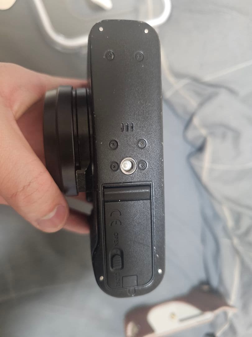 FUJIFILM Xシリーズ 富士フイルム X100F BLACK 付属品多数