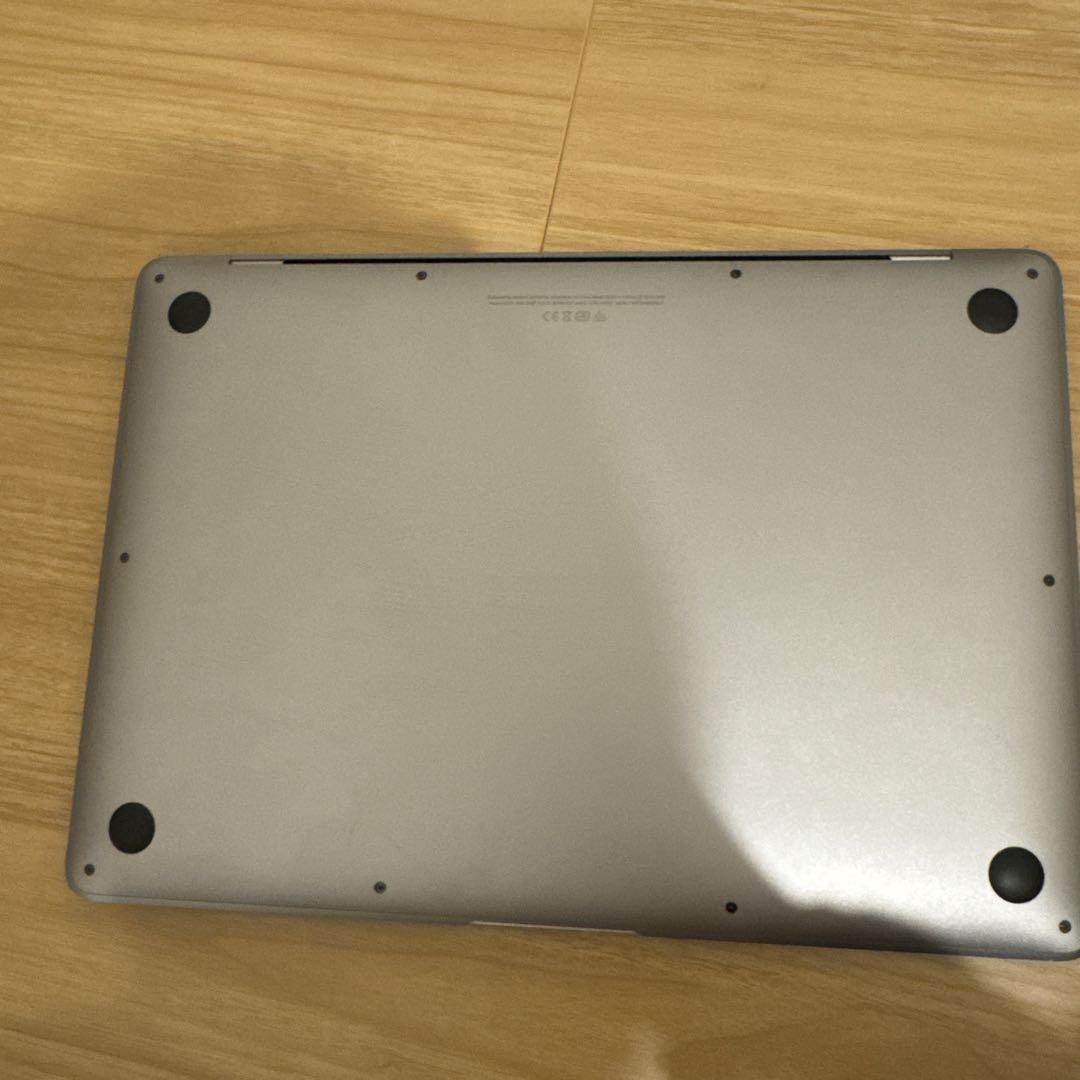 MacBook本体 MacBook Air 13-inch M1 8GB 256GB