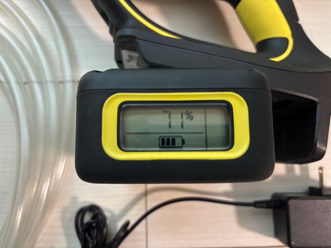 ケルヒャー ハンドヘルドクリーナー 18V 高圧洗浄機 KHB5