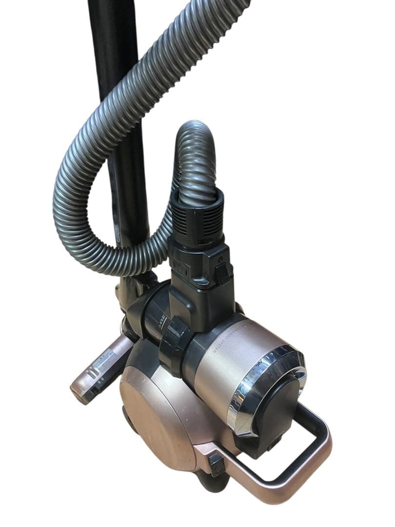 TOSHIBA 東芝　サイクロン掃除機 VC-BK750X 18年製　保証付き