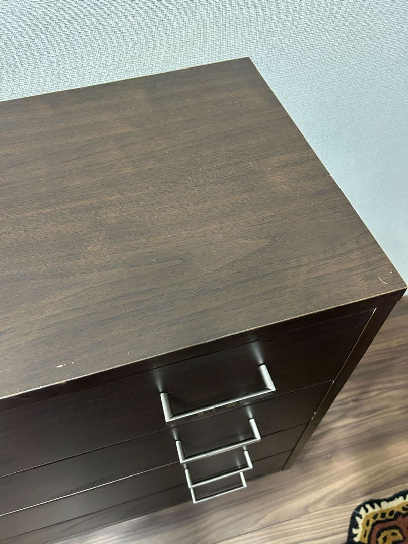 ビーカンパニー　ダークブラウン 木製チェスト 4段