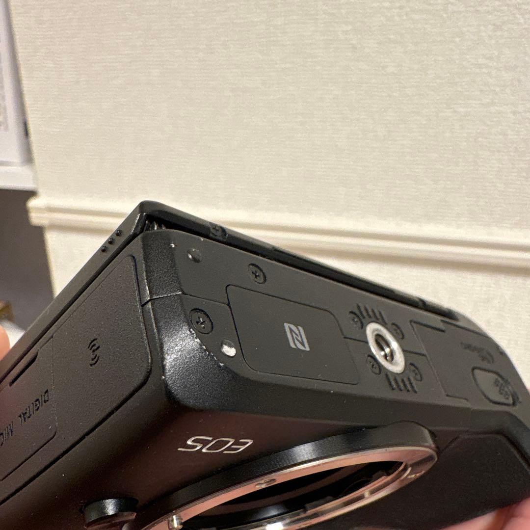 Canon EOSM3 ミラーレス一眼カメラ　キャノン　デジタルカメラ