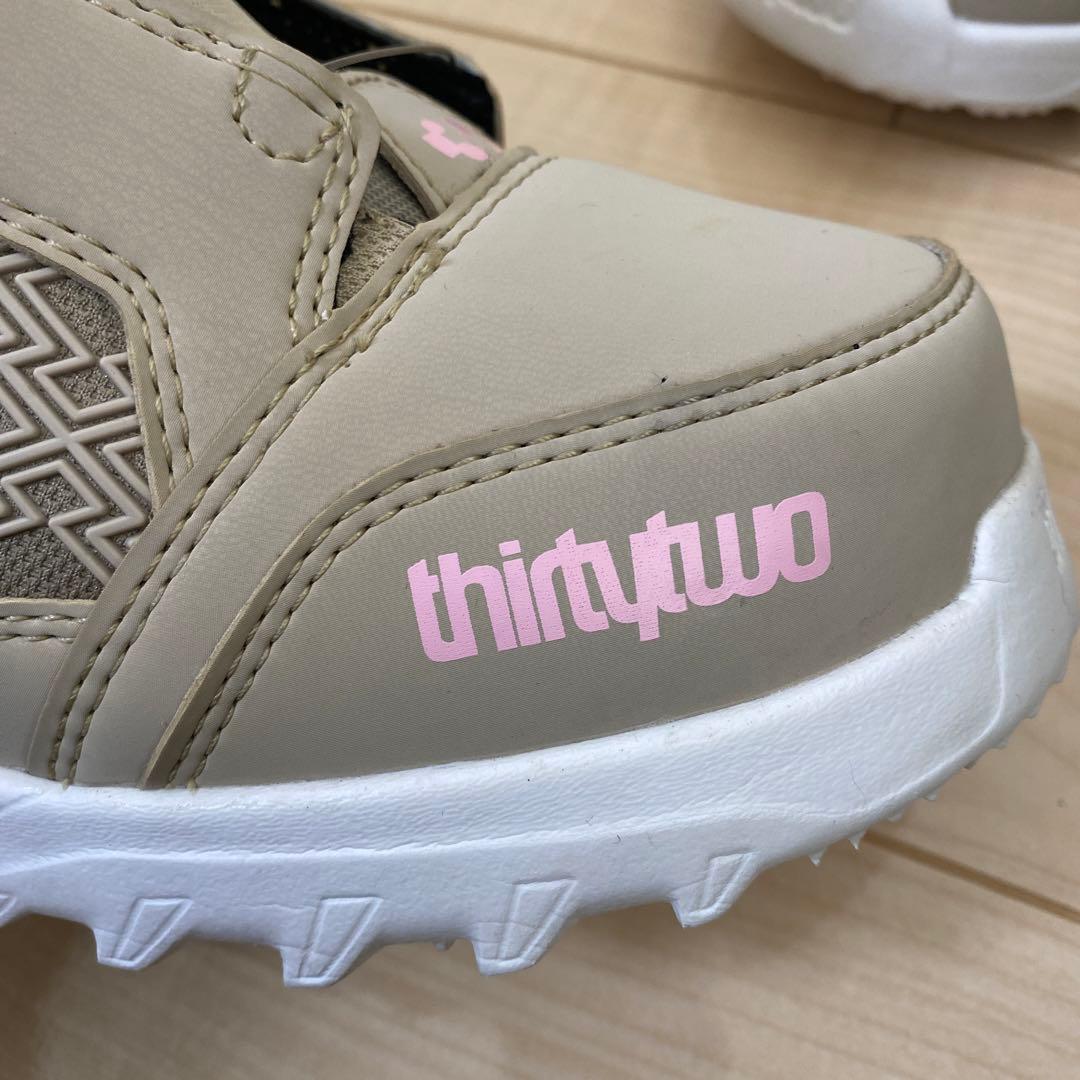 あいこ】 THIRTYTWO スノボブーツ　W’S STW BOA 24㎝