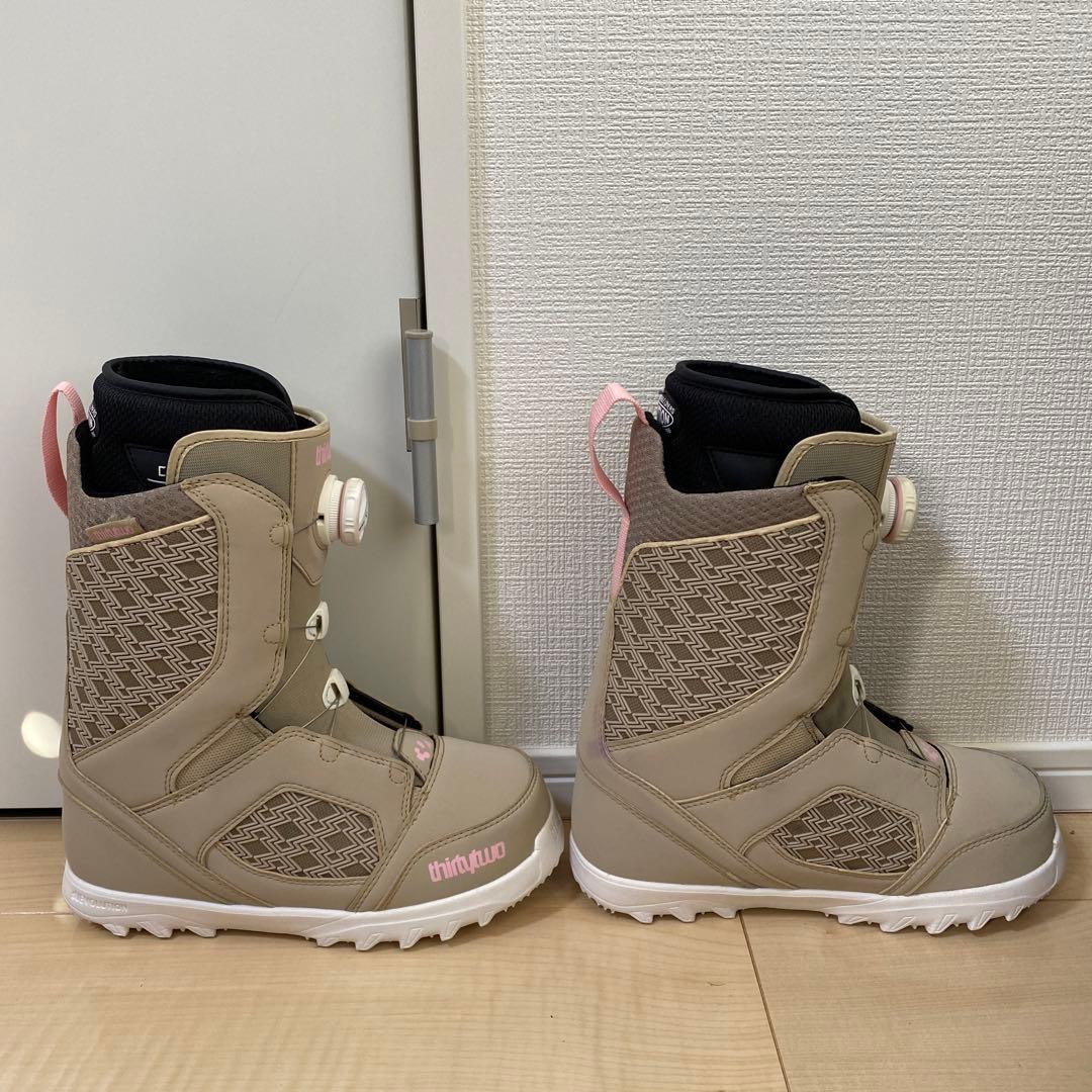 あいこ】 THIRTYTWO スノボブーツ　W’S STW BOA 24㎝