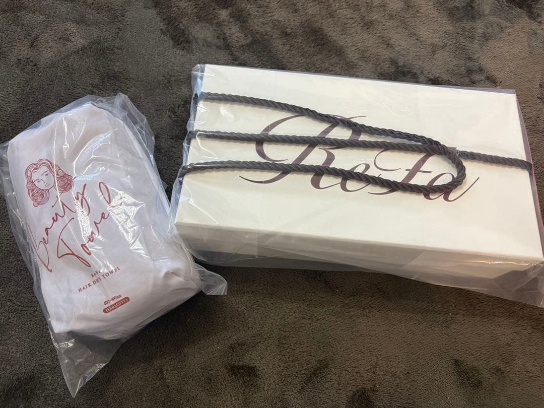 【新品未開封】ReFaビューテックドライヤースマートWホワイト/ヘアドライタオル