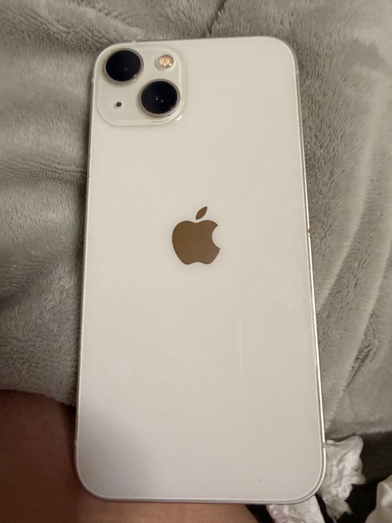 Apple iPhone 13 128GB 不具合無し