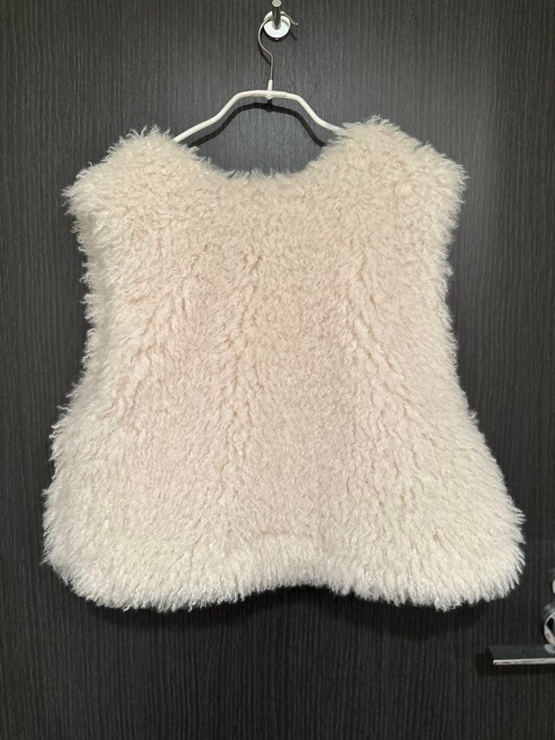 tomorrowland Ballsey プードルファーVネックベスト　美品