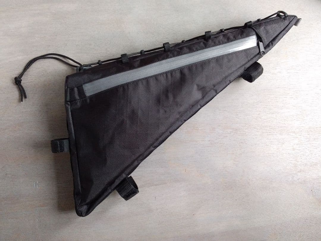 がんたろー88@コメントする方プロフ必読　ハンドクラフト　フレームバッグ