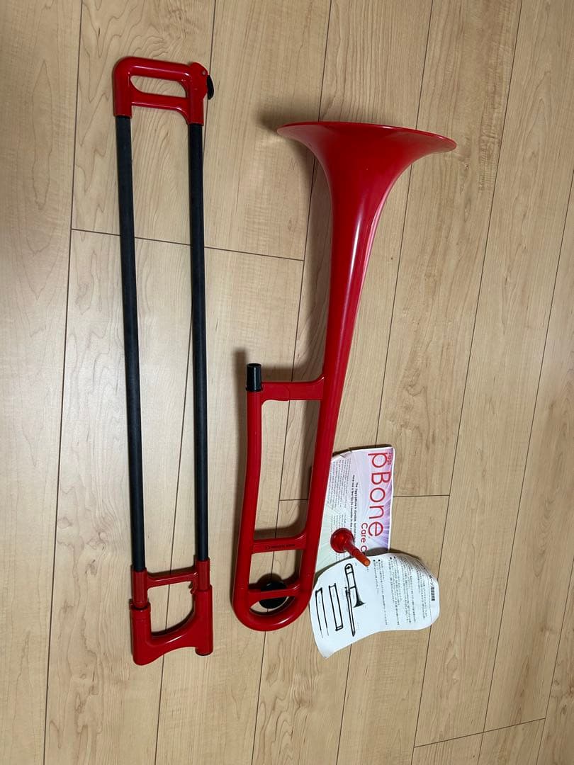 pBone plnstruments プラスチック製トロンボーン　赤