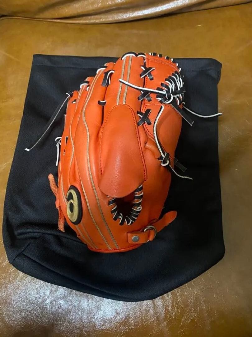 アシックス　ゴールドステージ　軟式　投手　グローブ　ダルビッシュ　全紐交換済み