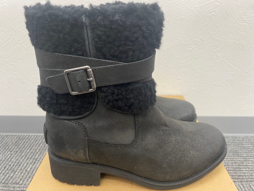 アグ UGG ムートンブーツ クラシックミニ レディース23.5㎝