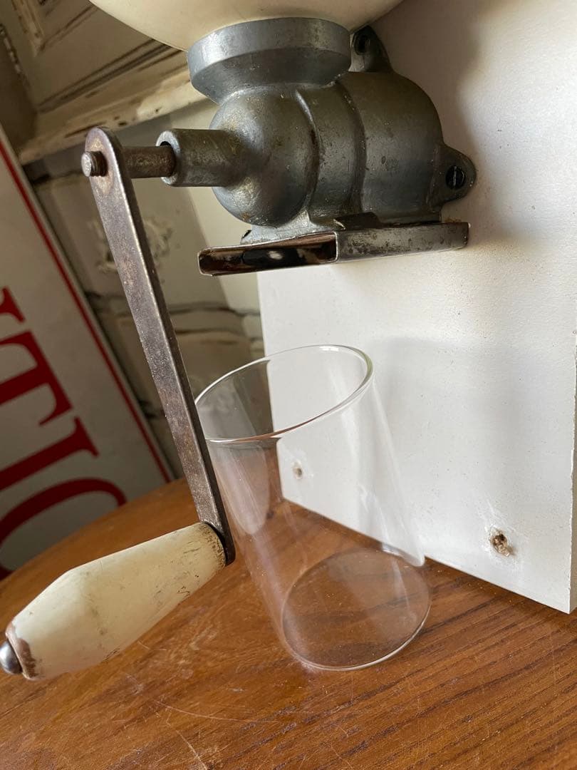 フランス　アンティーク 壁掛け　コーヒーミル　グラインダー 陶器　ドット　星