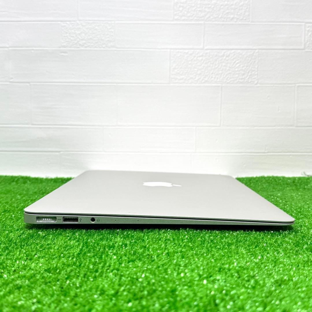 【極美品】MacBook Air i5 8GB SSD128GB ノートPC
