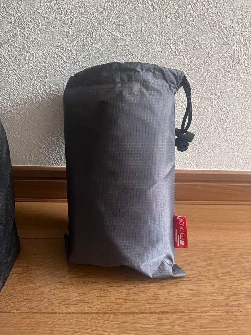 【新品】ドームテント 3人〜4人用　+ グランドシート付　人気　キャンプ