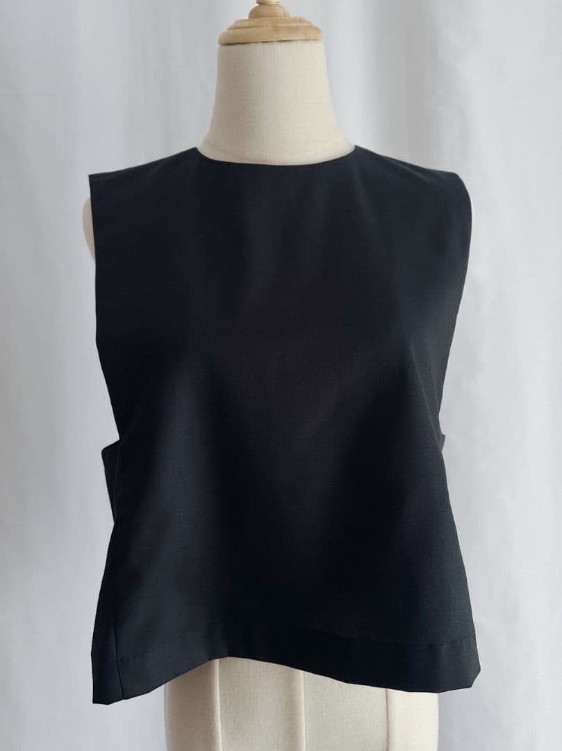 common vintage クロップドベスト