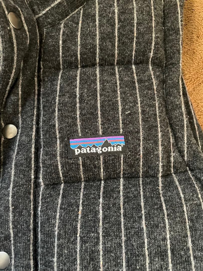 patagonia ダウンベスト ブラック ストライプ XS美品