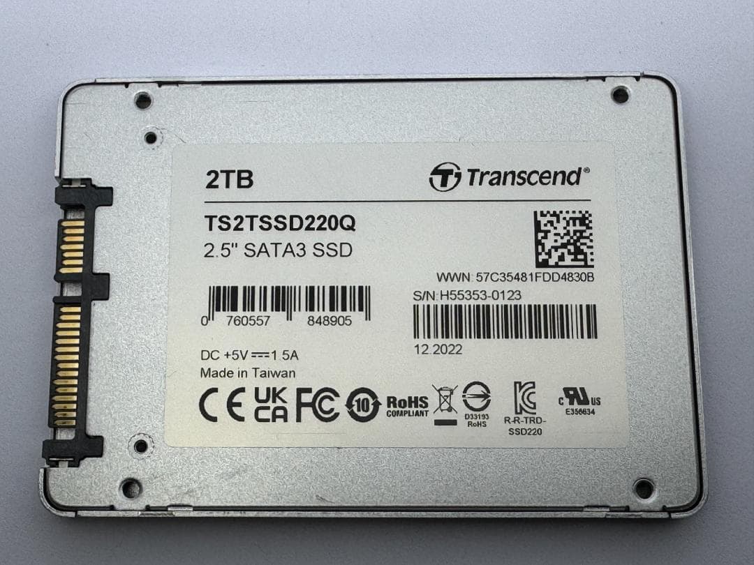 と*く様 Transcend TS2TSSD220Q 2.5in 2TB 中古正