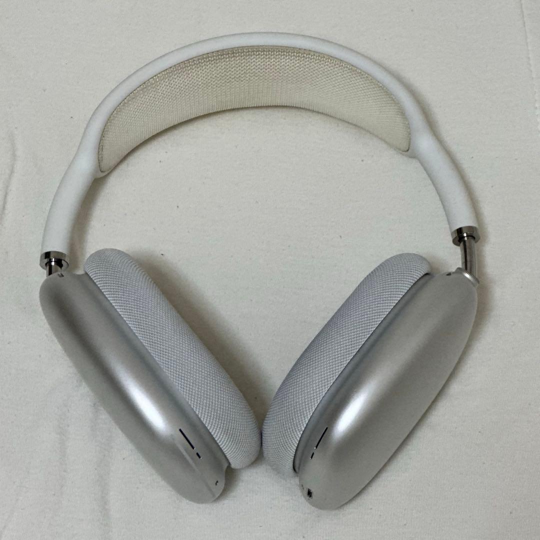 Apple AirPods Max シルバー　ヘッドホン