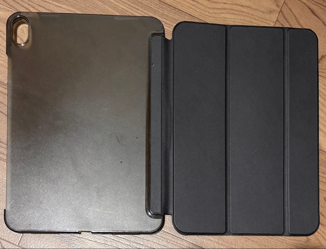 Apple iPad 第11世代 A16 128GB シルバー ケース付き美品