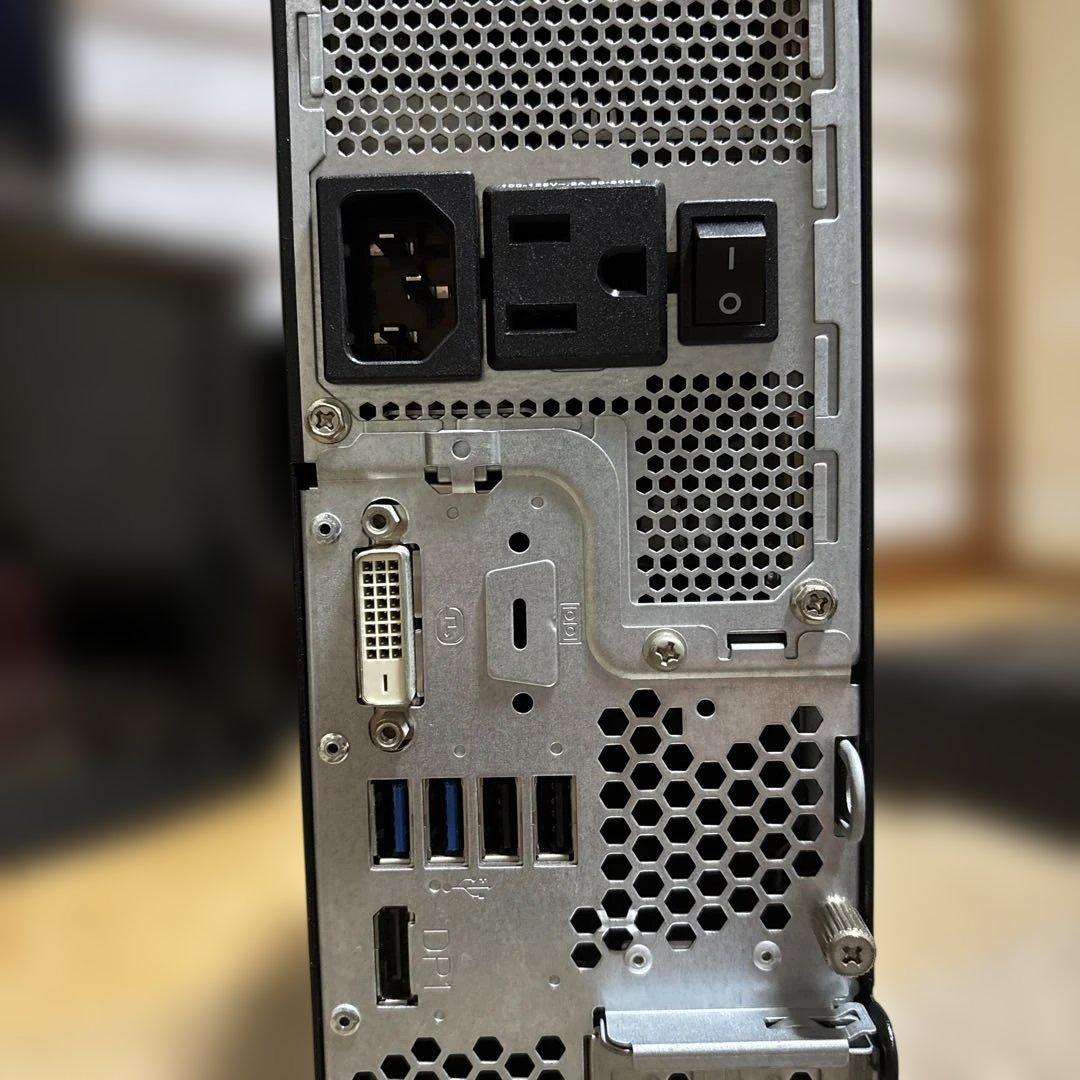 【 最終値下】intel core i7-9700搭載 デスクトップPC