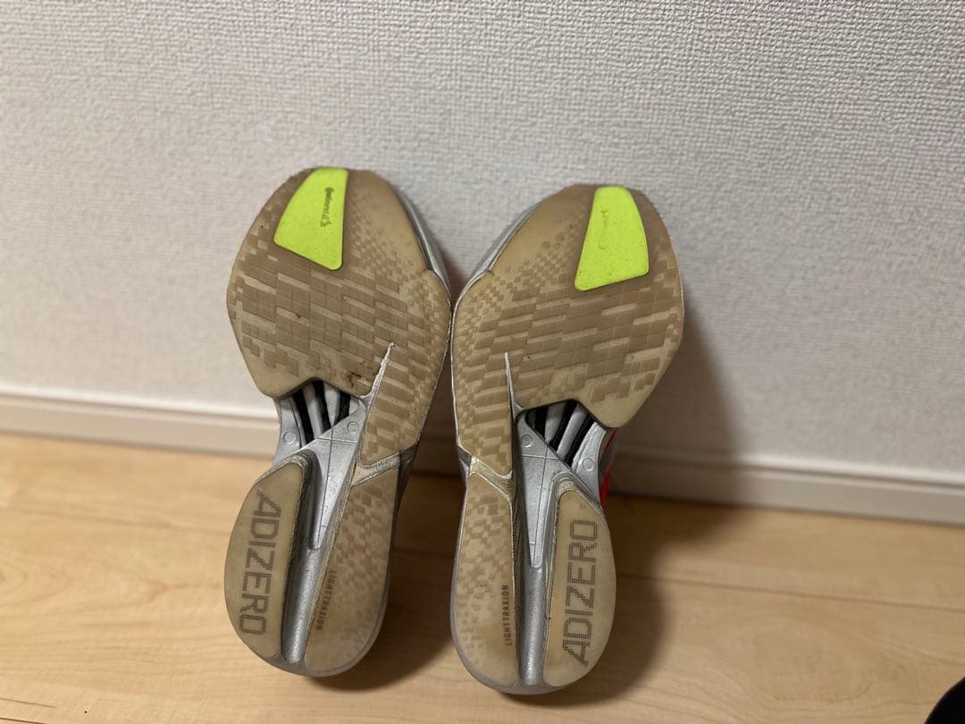 アディゼロ アディオス プロ 4 27.0cm