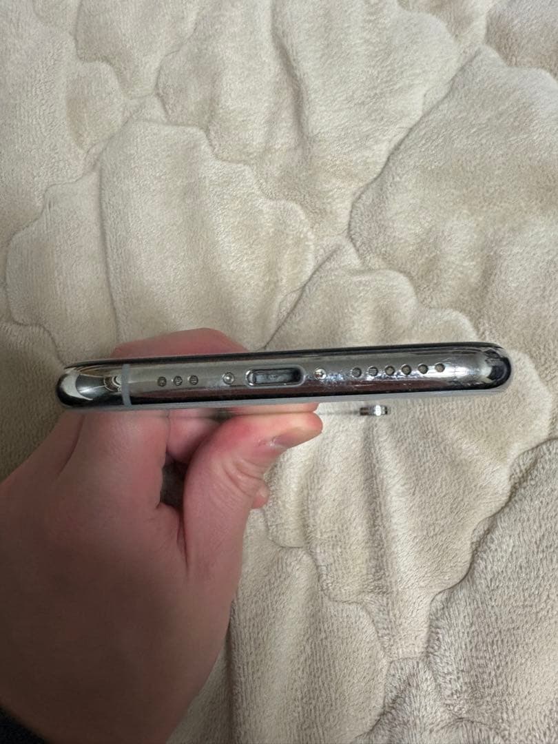 iPhoneXs 64GB 79% シルバー