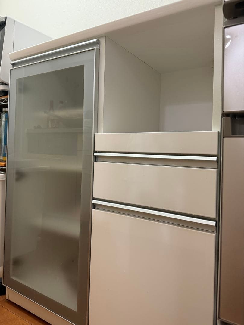 【送料込み・値下げ可】キッチンボード　幅90 ホワイト　レジューム