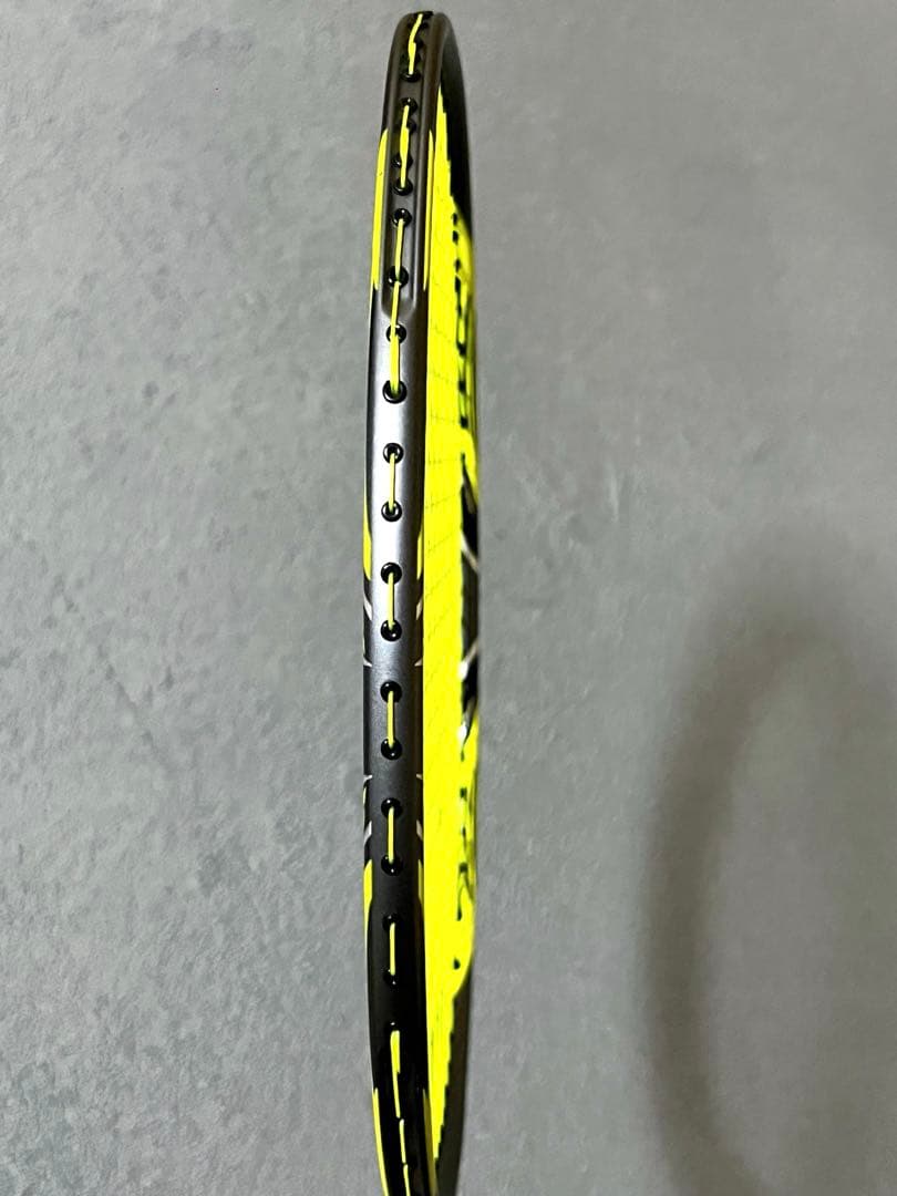 美品 YONEXアークセイバー 7プロ/ Arcsaber 7 Pro