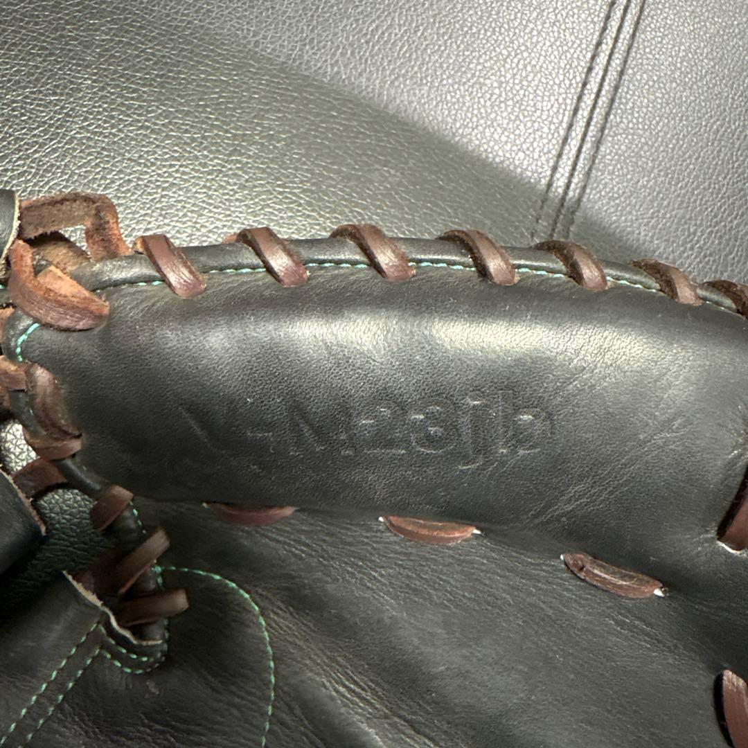 ☆美品☆HATAKEYAMA / 硬式用キャッチャーミット/和牛革使用