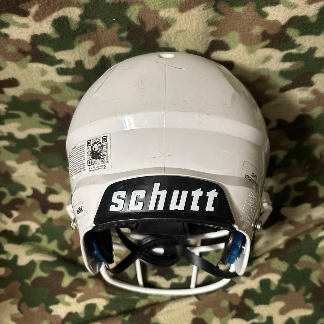 アメフトschutt YOUTH VENGEA NCE A3＋ サイズLARGE
