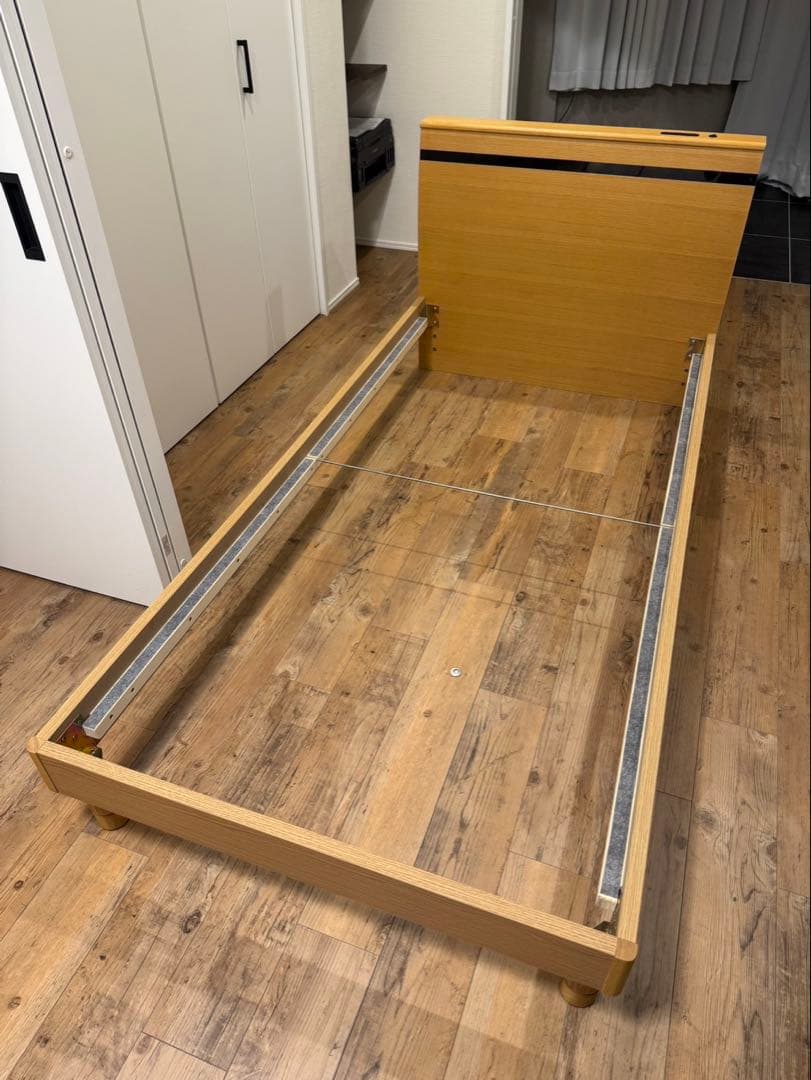 NITORI カレカ-S ベッドフレーム（シングル／セミダブル共通）