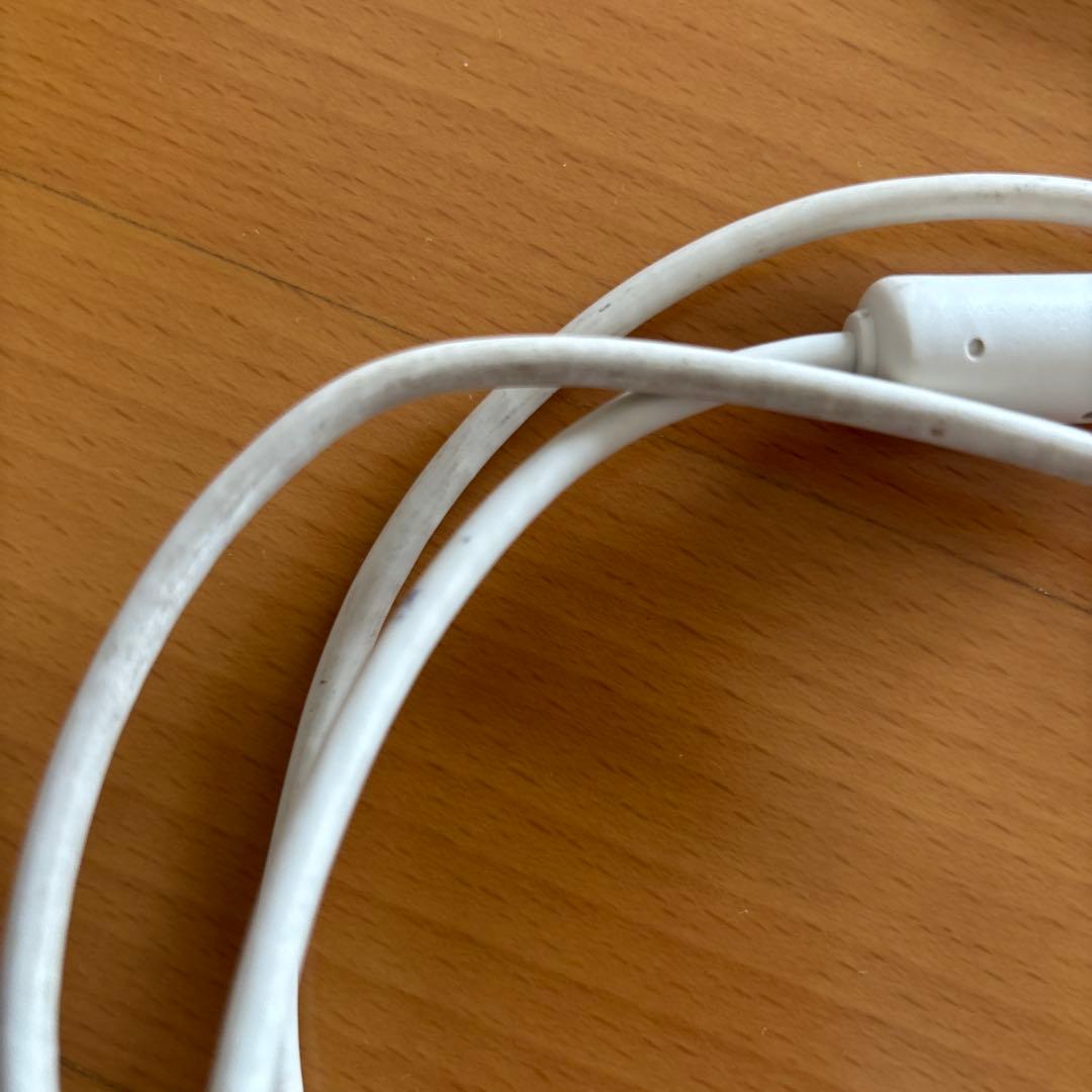 docomo F-52B スマートフォン本体　らくらくスマートフォン