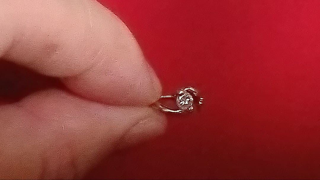 Ptダイヤモンドピアス