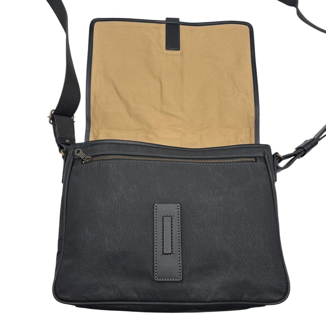 タケオキクチ クラプトン A4可 斜めがけ可 ショルダーバッグ メッセンジャー