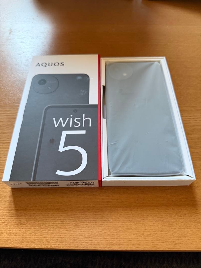 AQUOS wish 5 本体 未使用