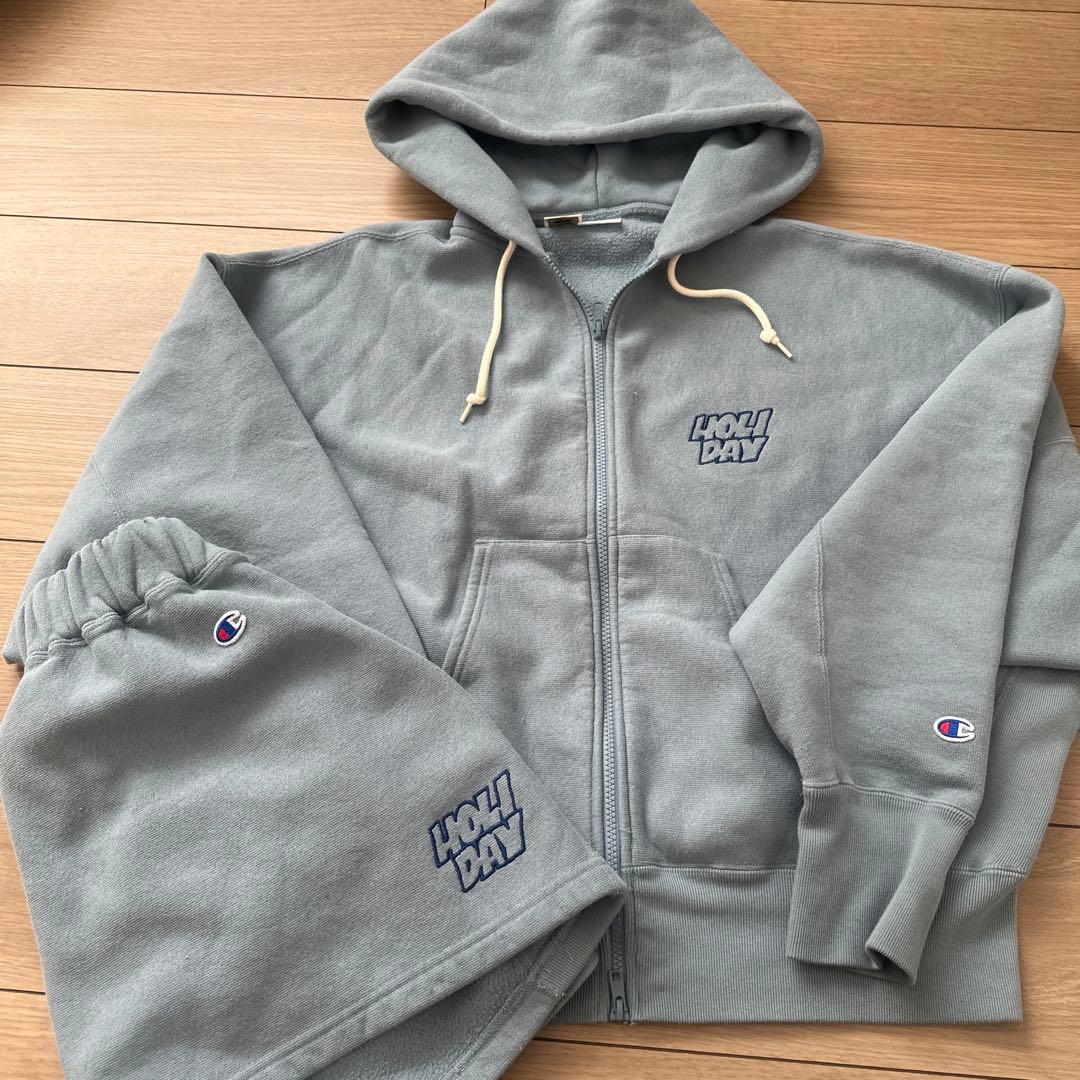 CHAMPION*JOURNAL STANDARD by HOLIDAYパーカー