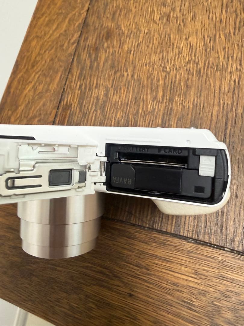 動作確認済 美品 Panasonic LUMIX TZ40 ホワイト コンデジ