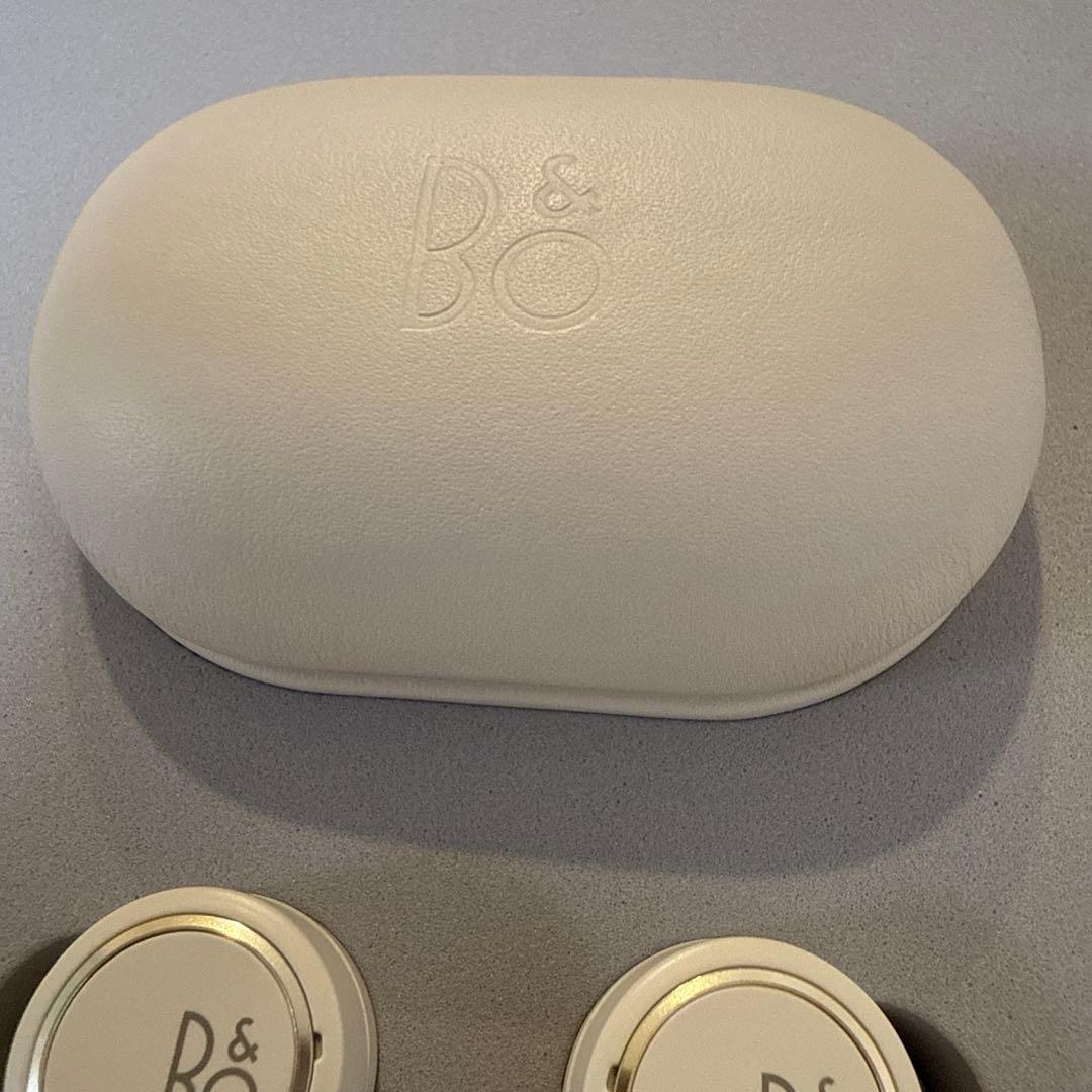 Bang&Olufsen Beoplay E83rdGenerationゴールド
