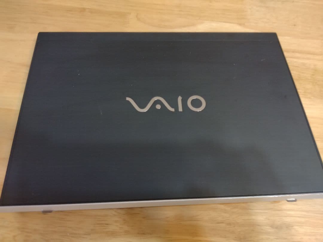軽量薄型☆VAIO VJPF11C11N i3 7100U 4GB SSD128