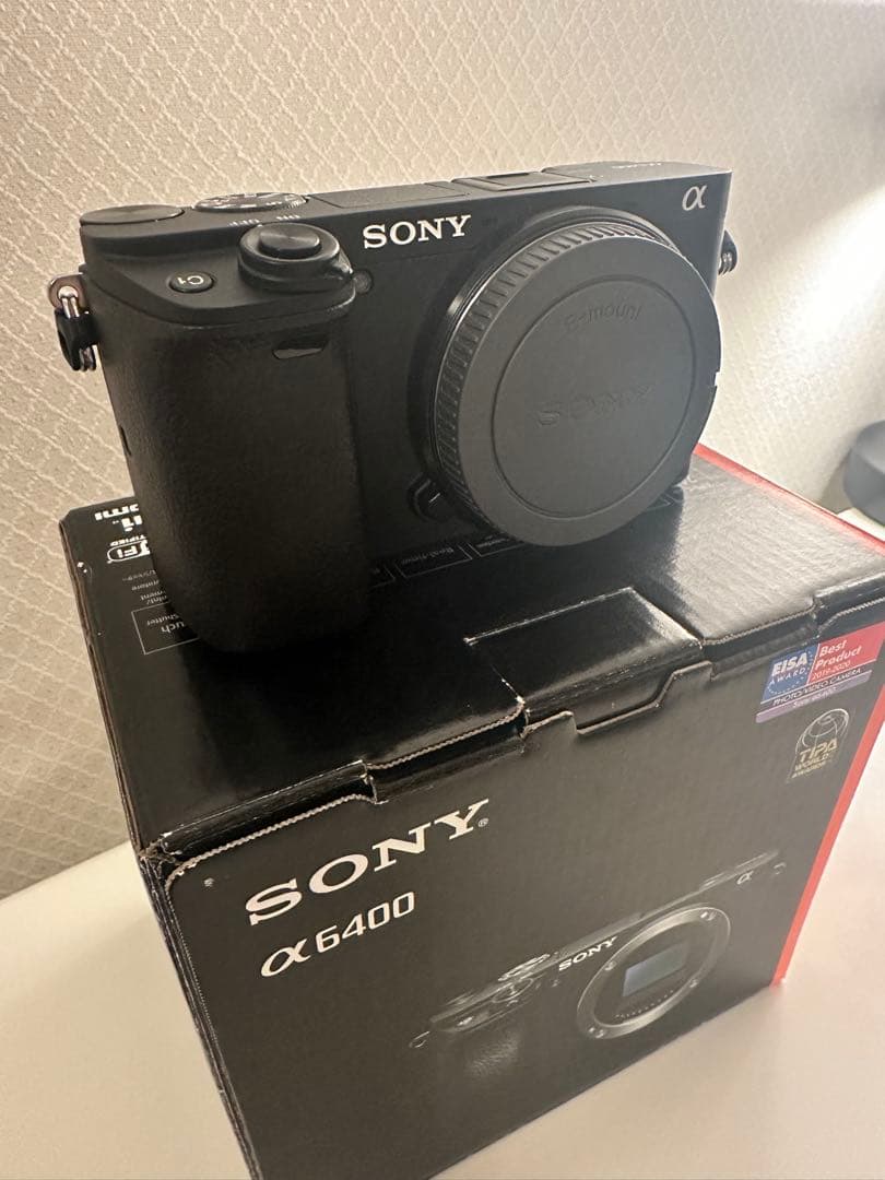 「408枚」 SONY α6400 + 16m m F1.4 SDカード2枚付