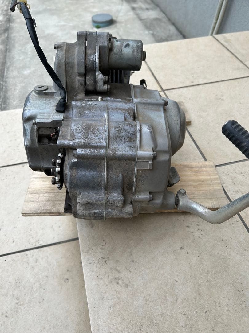 にゃーごろう　スーパーカブ50エンジン　AA-01