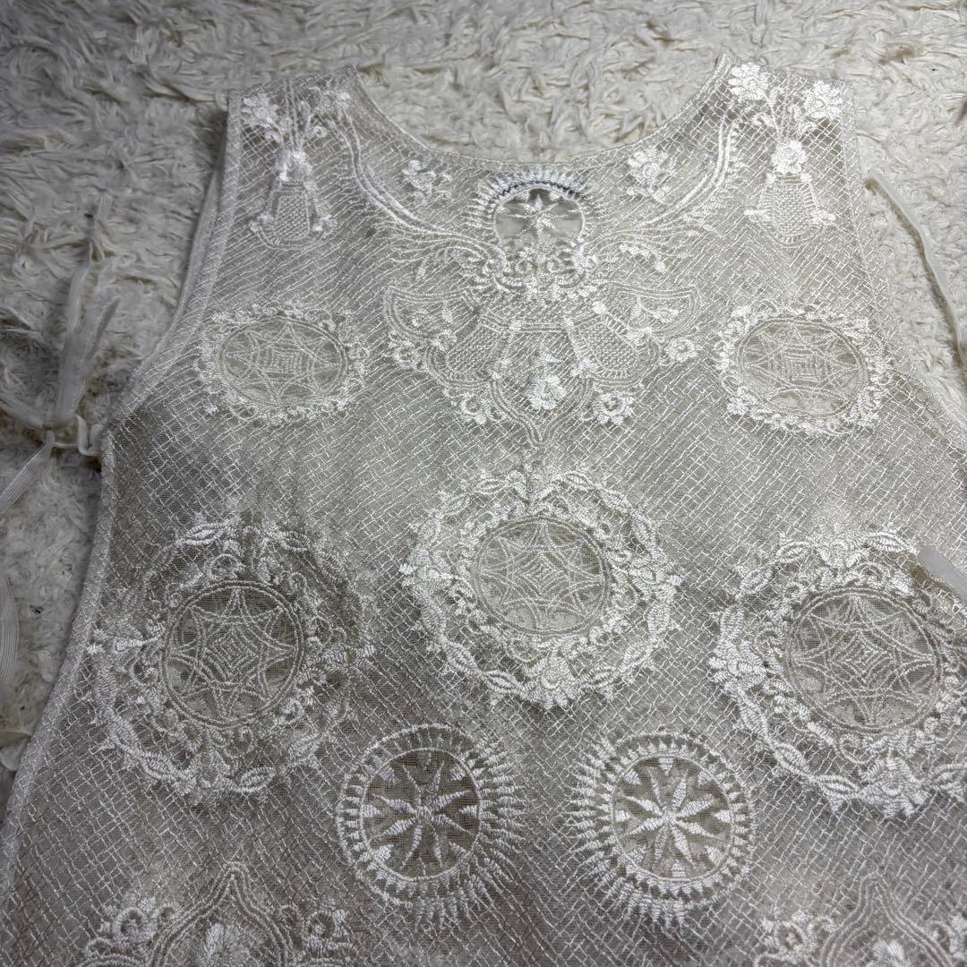 NE Quittez PAS 刺繍入りホワイトノースリーブワンピース【1232】