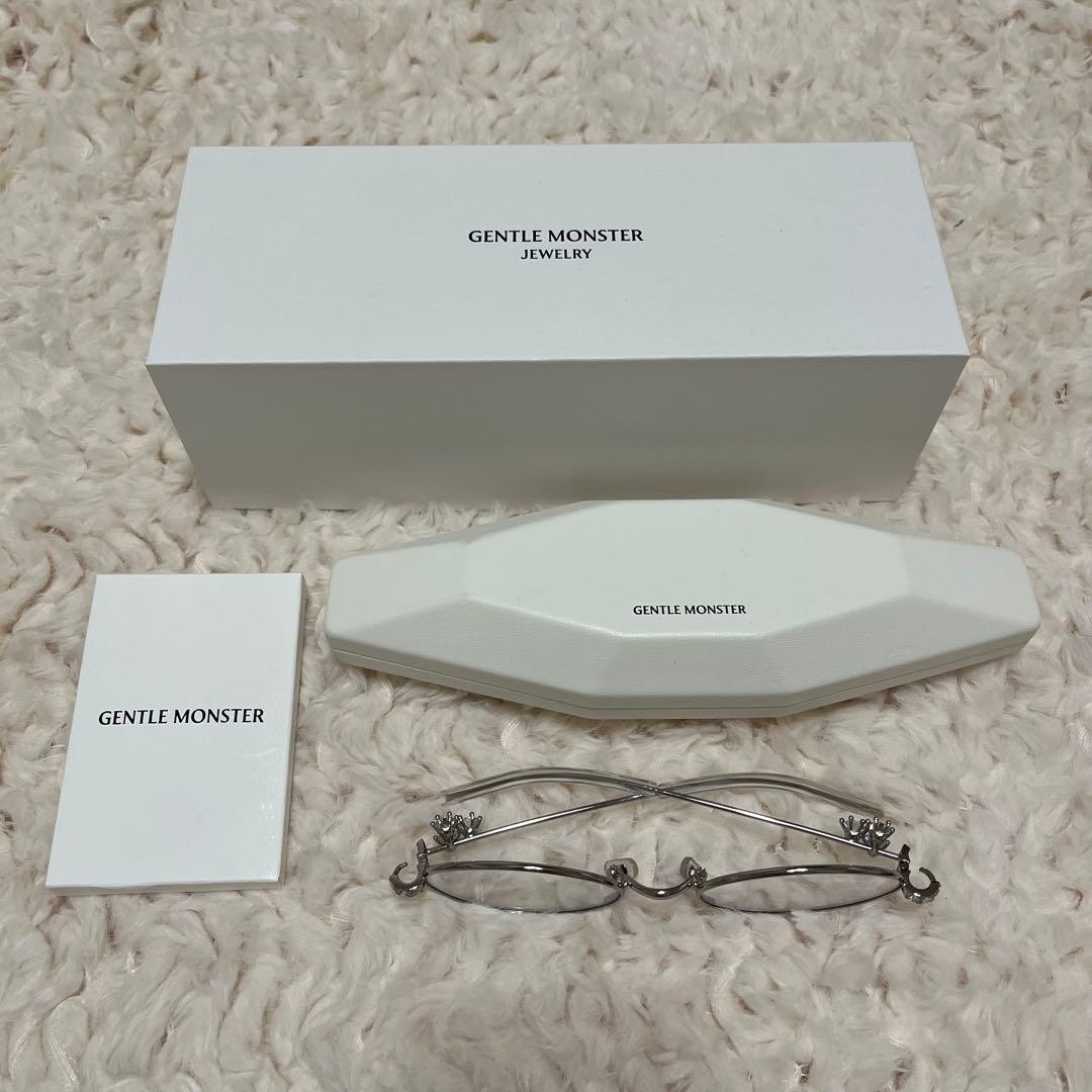 GENTLE MONSTER Carat 02 ジュエリーコレクション 銀座店