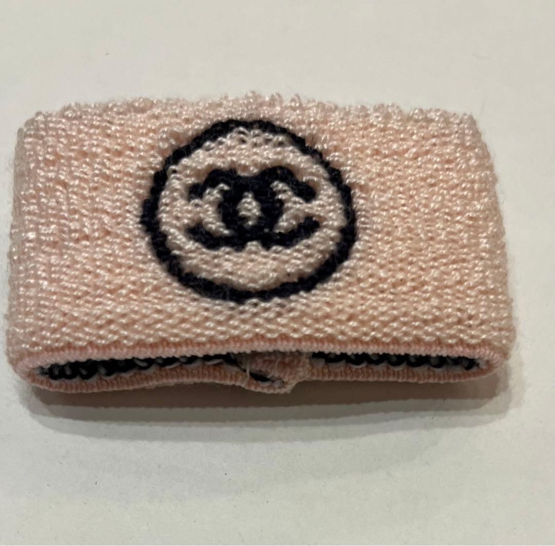 シャネル☆リストバンド　ココマーク　ヴィンテージ　バングル　ブレスレット　ロゴ