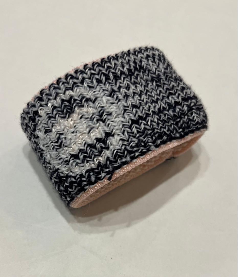 シャネル☆リストバンド　ココマーク　ヴィンテージ　バングル　ブレスレット　ロゴ