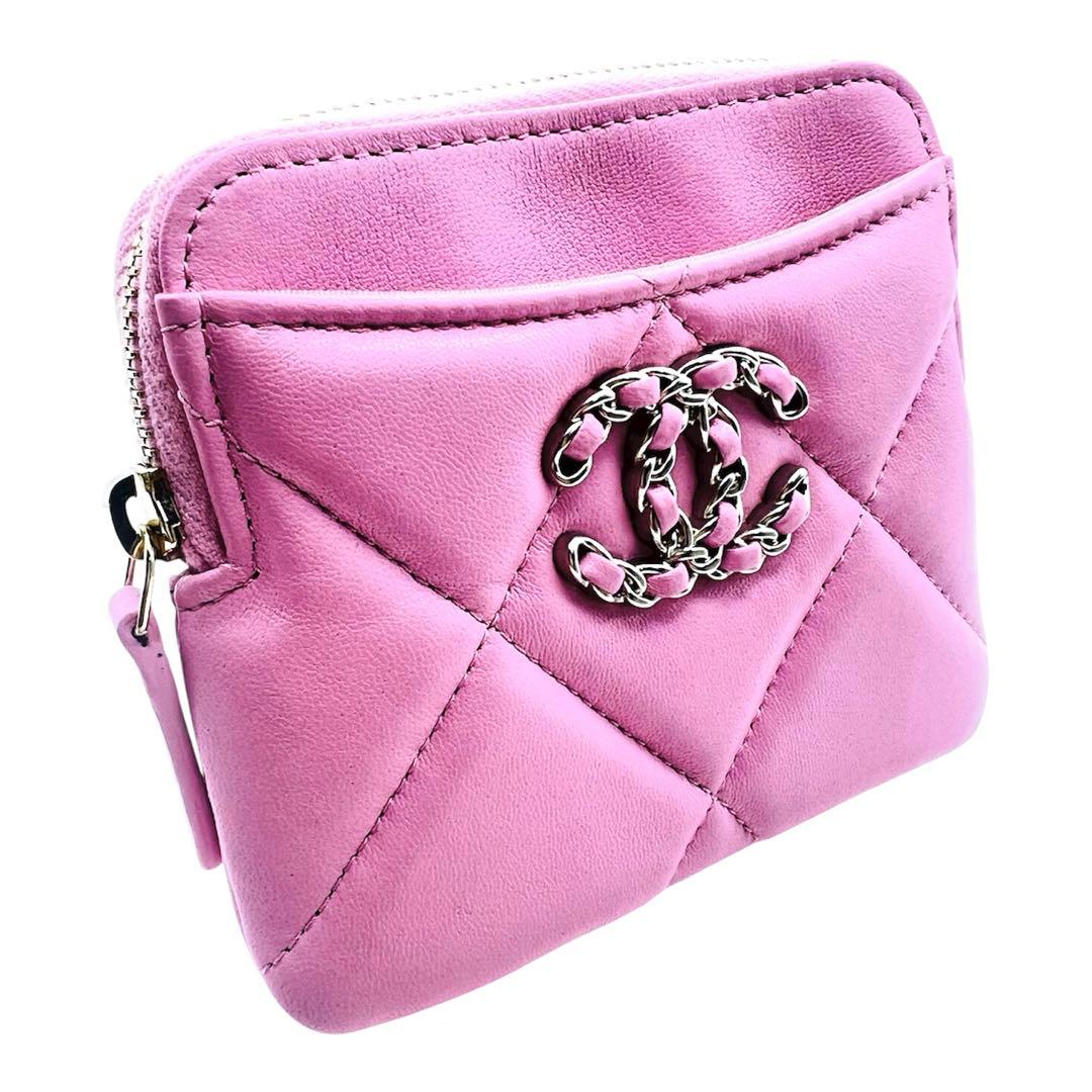 未使用級✨シャネル　マトラッセ　ラムスキン　ココ　ピンク　・カードケース