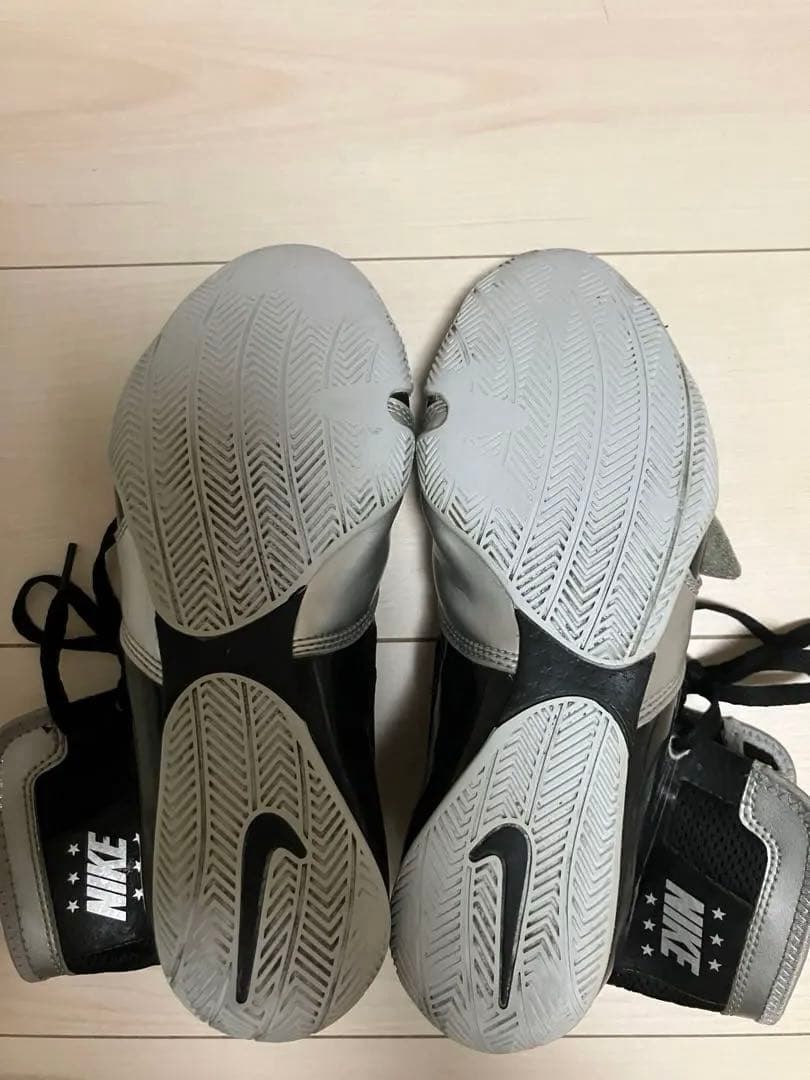 NIKE ハイパーKO ボクシングシューズ ブラック/シルバー 25.5㎝